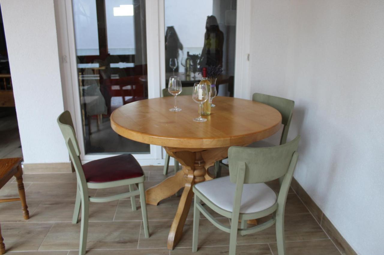 Boracs Winedeghaz Apartament