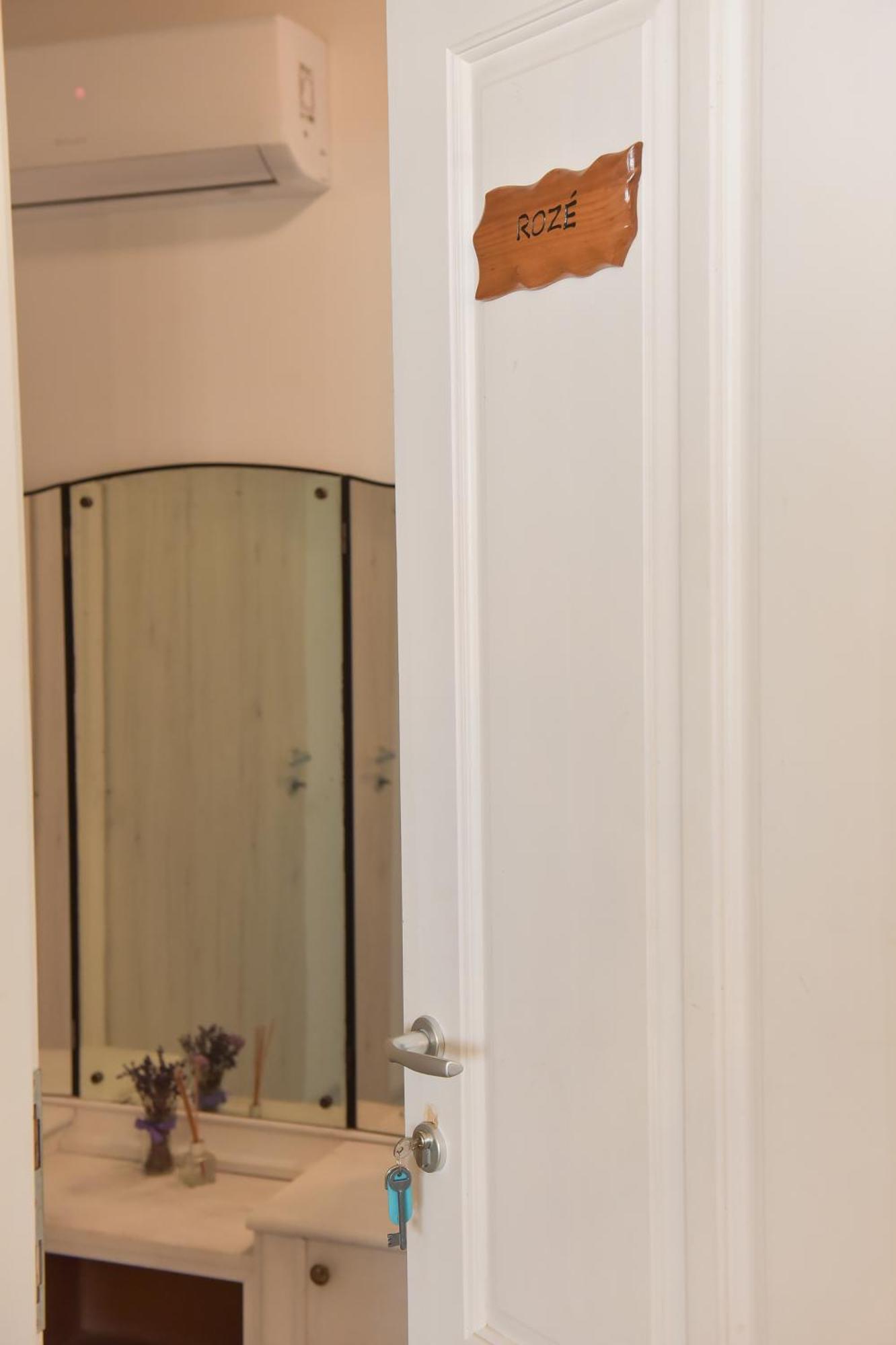 Apartament Boracs Winedeghaz *